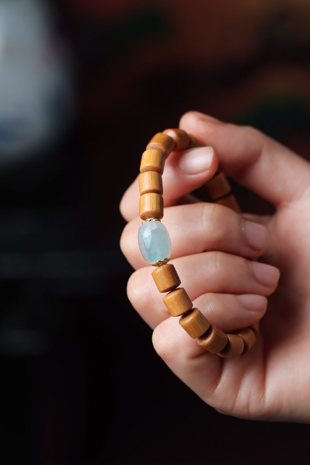 Sandalwood Barrel Bead Glass Bracelet