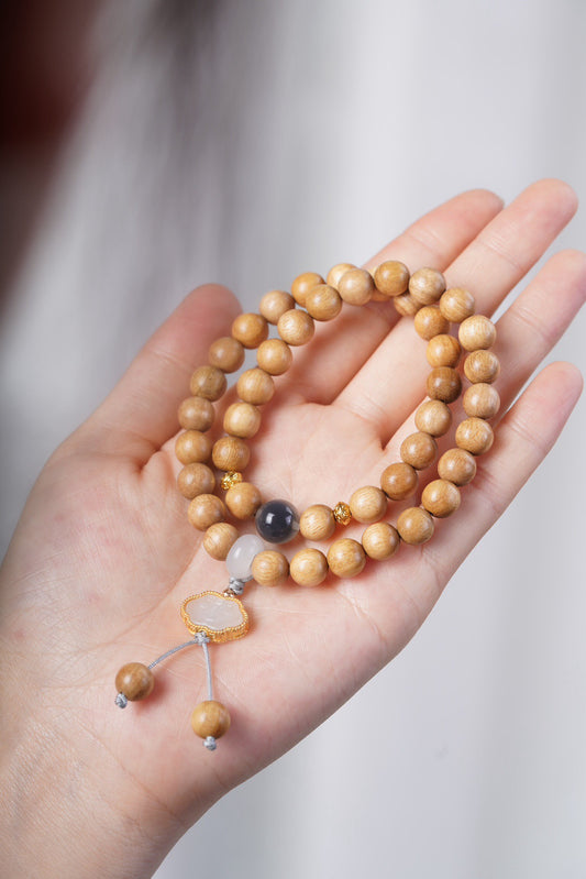 Papua Milk Scented Wood Cloud Pendant Double Loop Bracelet