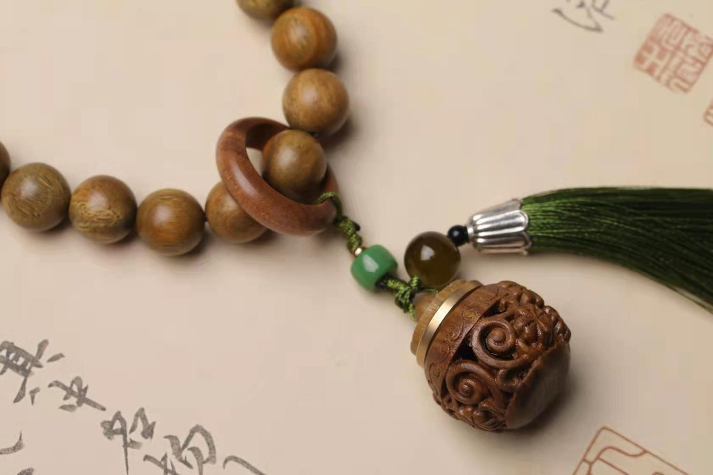 Green Sandalwood Bodhi Seed Lotus Aroma Diffuser Tassel Bracelet