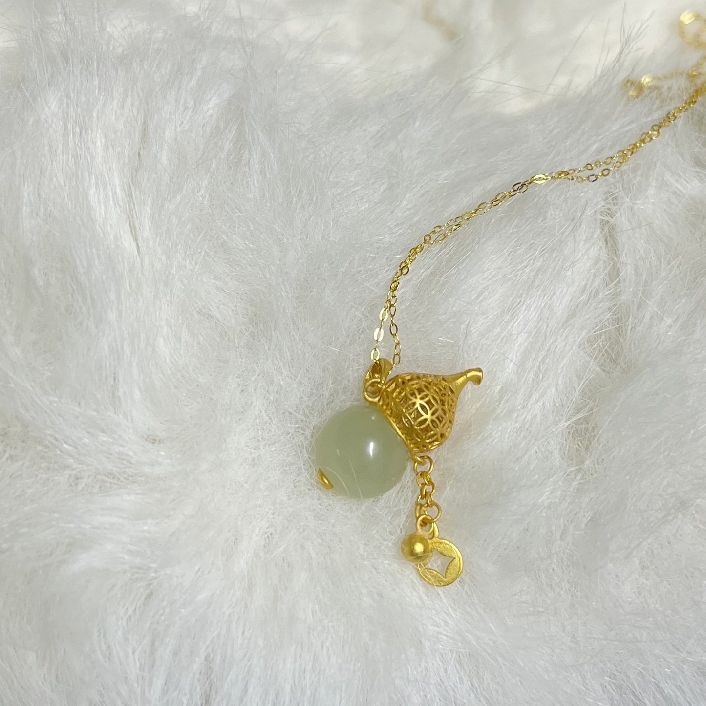 Hetian Jade Hollow Gourd Pendant